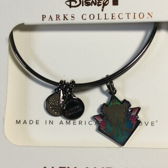 Disney parks collection bracelet new - Picture 7 of 7